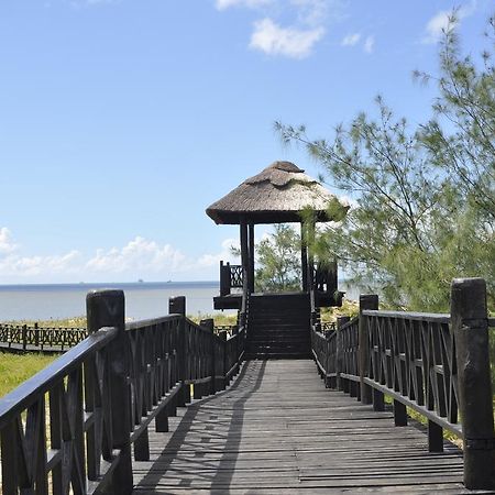 Golden Peacock Resort Hotel بيرا المظهر الخارجي الصورة