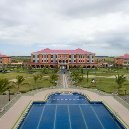 Golden Peacock Resort Hotel بيرا المظهر الخارجي الصورة