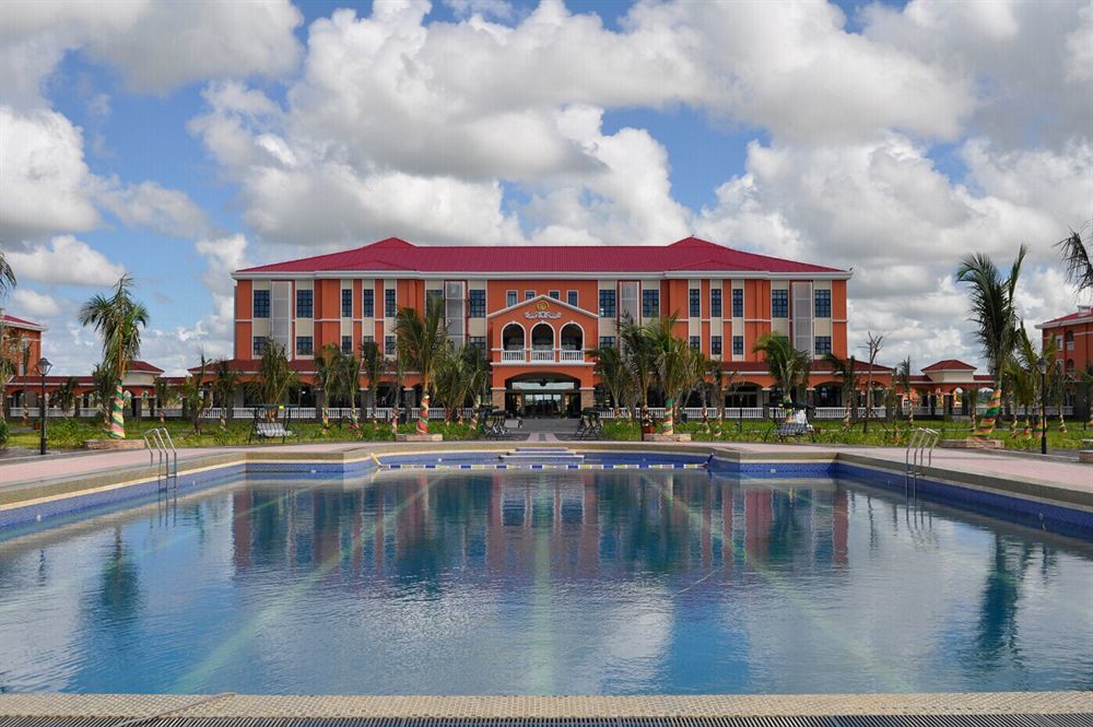 Golden Peacock Resort Hotel بيرا المظهر الخارجي الصورة