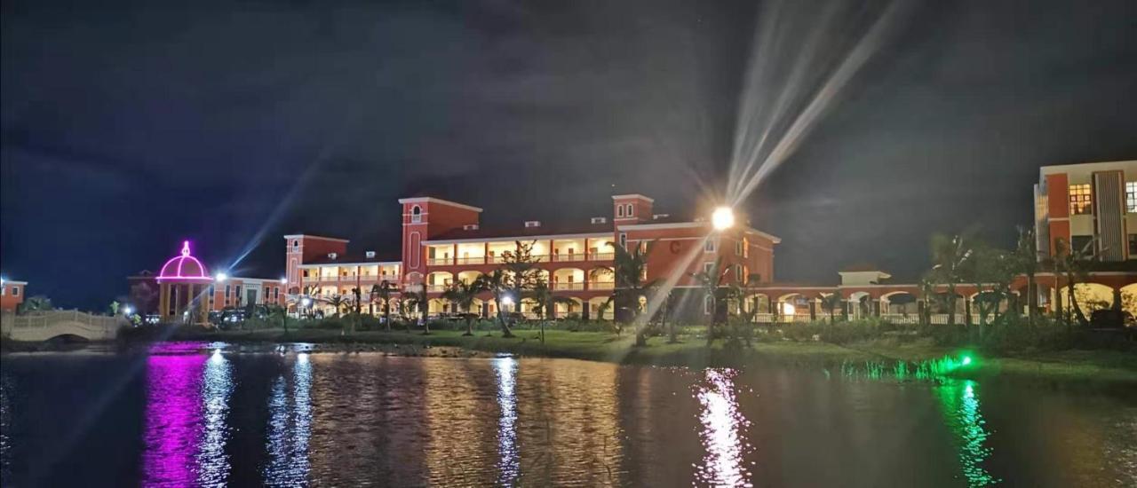 Golden Peacock Resort Hotel بيرا المظهر الخارجي الصورة